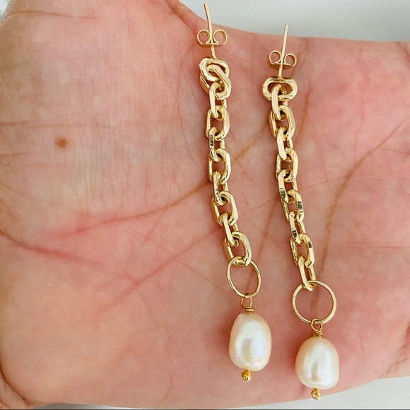 Gold Paper Clip Earrings - Picture 10 of 11